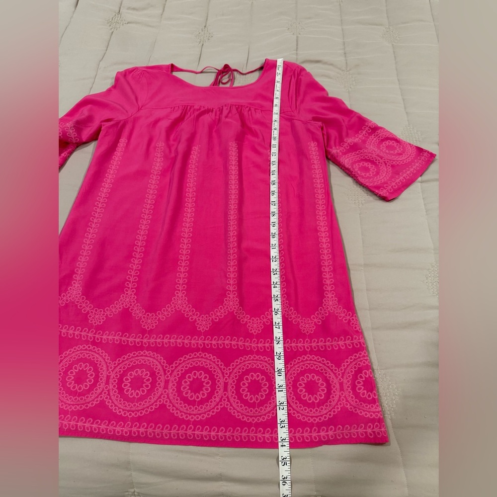 Crown & Ivy adorable throw on dress is summer ready in the prettiest pink color! - Picture 6 of 10